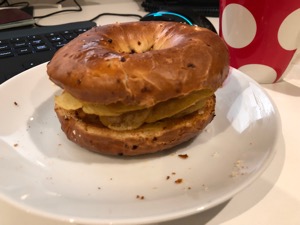 Potato crisps in a toasted bagel